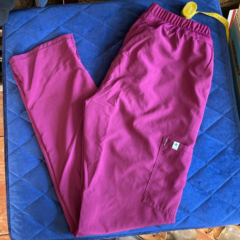 SS Magenta Scrub Cargo Pants